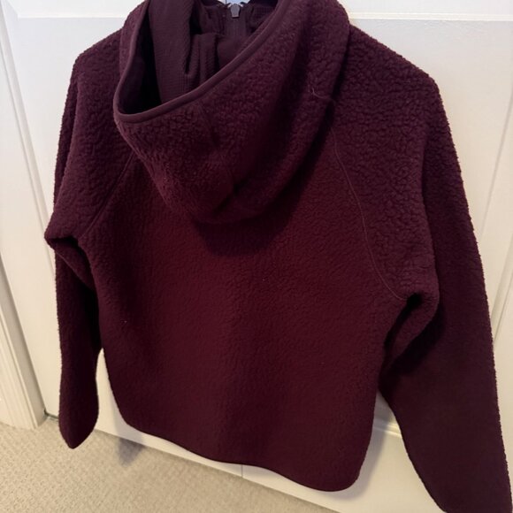 Aritzia Tna POLARTEC® THERMAL PRO® ZIP HOODIE - XS - Picture 3 of 3